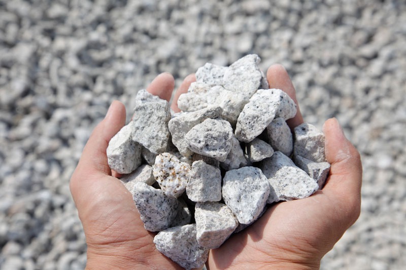 Tire Type Mobile Crushing Station Project Site for Granite Aggregate Production