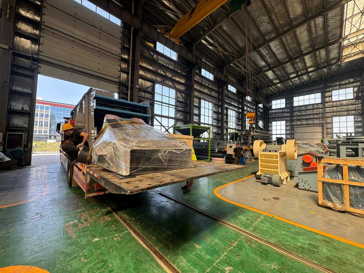 Full Set Mineral Separation Equipment Loading
